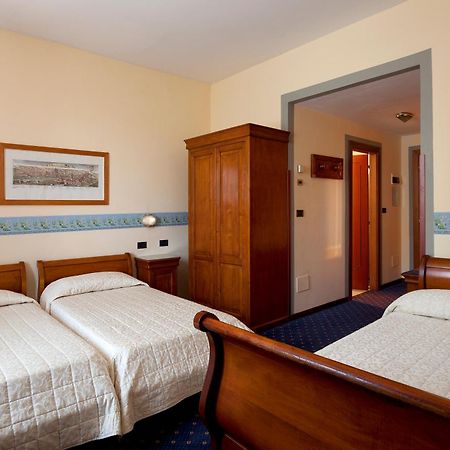 Ih Hotels Firenze Select Exterior foto
