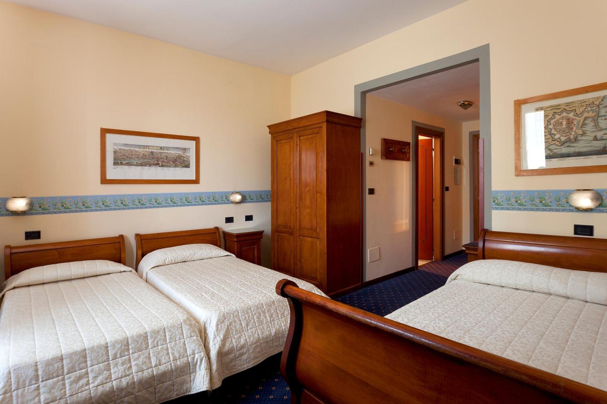 Ih Hotels Firenze Select Exterior foto