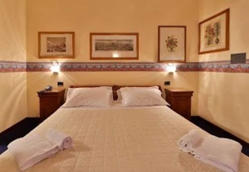 Ih Hotels Firenze Select Exterior foto