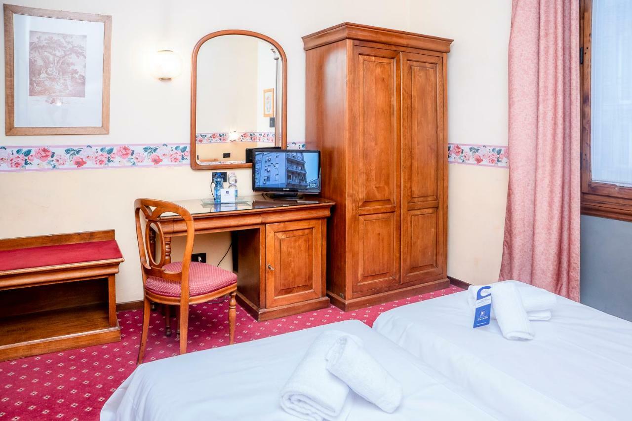 Ih Hotels Firenze Select Exterior foto