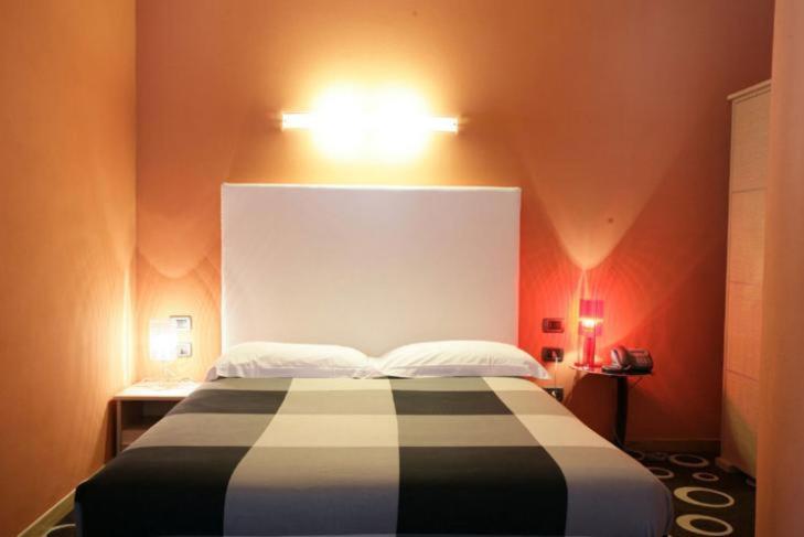 Ih Hotels Firenze Select Exterior foto